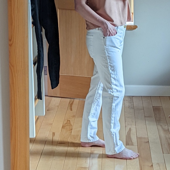 Current/Elliott The Fling Relaxed Fit White Jeans - Picture 9 of 9